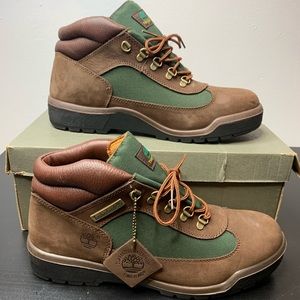 Men’s Timberland Size 11 ( Beef & Broc )